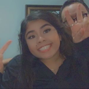 Meet your Posher, Melanie